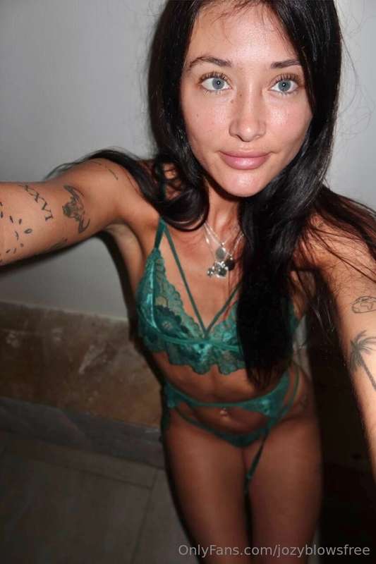 Jozyblowsfree - Onlyfans - 08 May, 2025