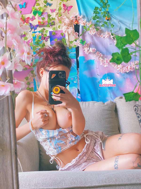 Katception - Onlyfans - 11 May, 2022 1