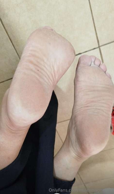 Your first fantasies with my feet… now available. I want to .. 1