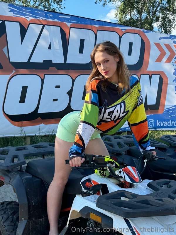 🌟 Today was full of adrenaline and drive! 🏍️💨 ⠀ I'm trying m..