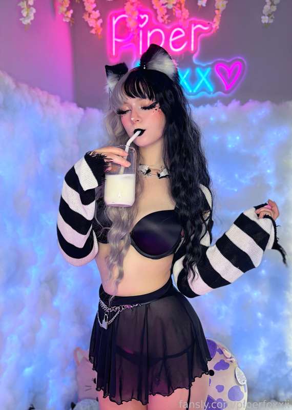 Piperfoxxii - Fansly - 17 Feb, 2024 7