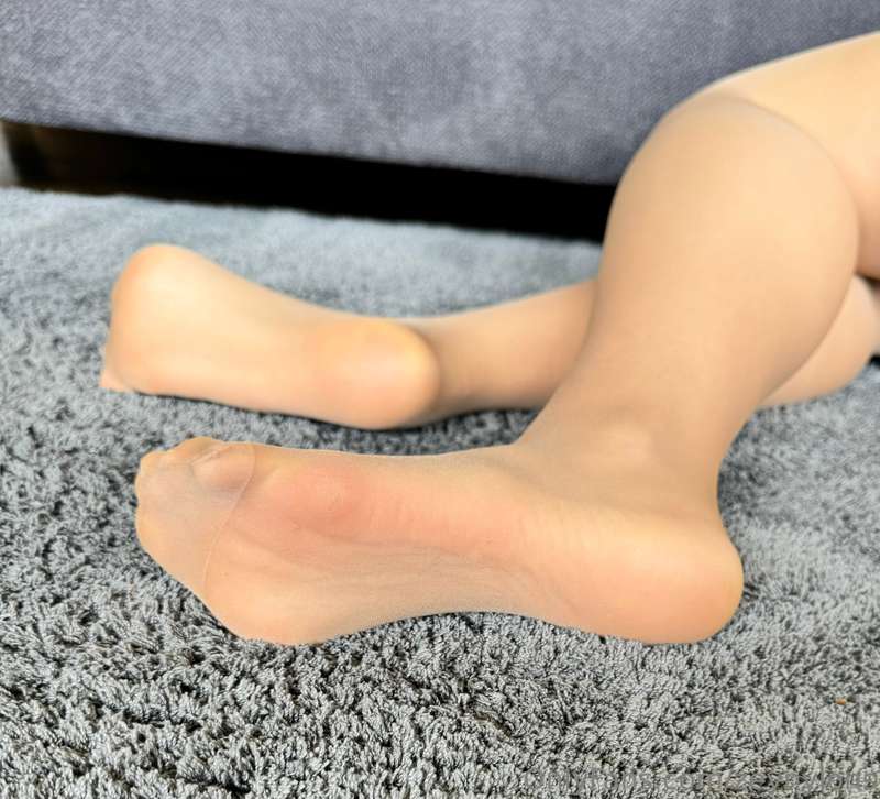 Wanna see me lay down in my Nude nylon pantyhose ? 👅 2