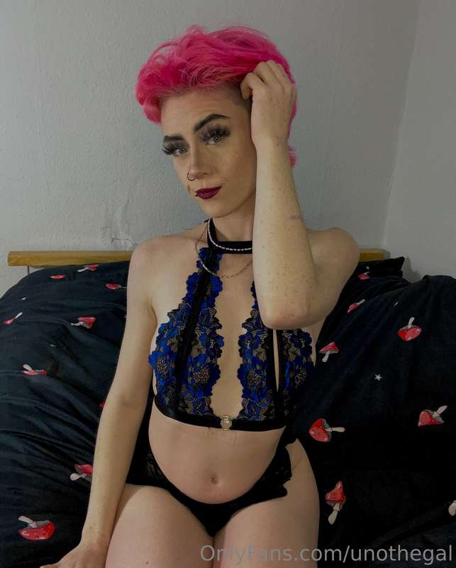 Hey sexy 😊  Hope you are ready for the new post at 6pm tomor..