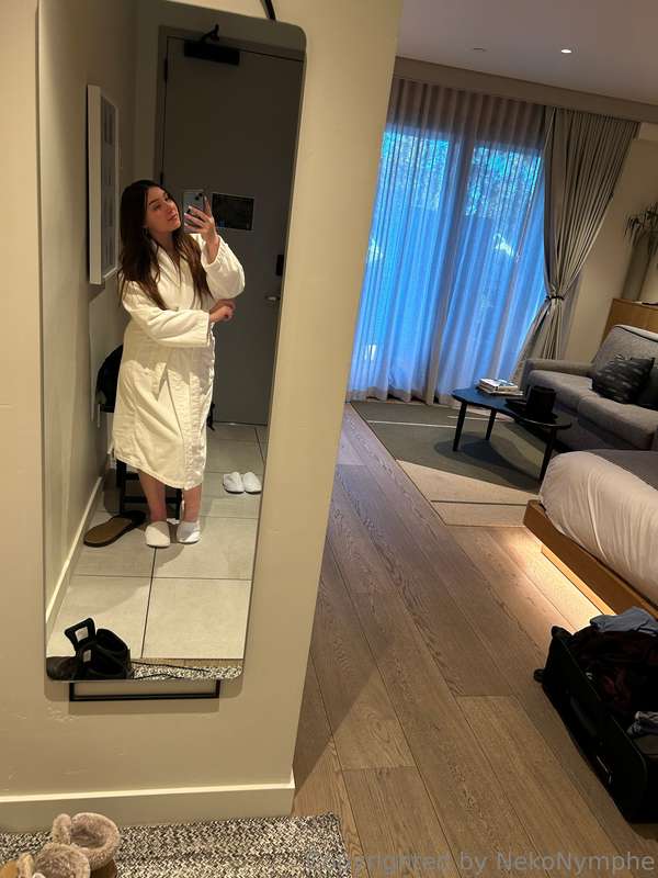 Girlfriend experience 💕(swipe as you read each sentence)Imag.. 5