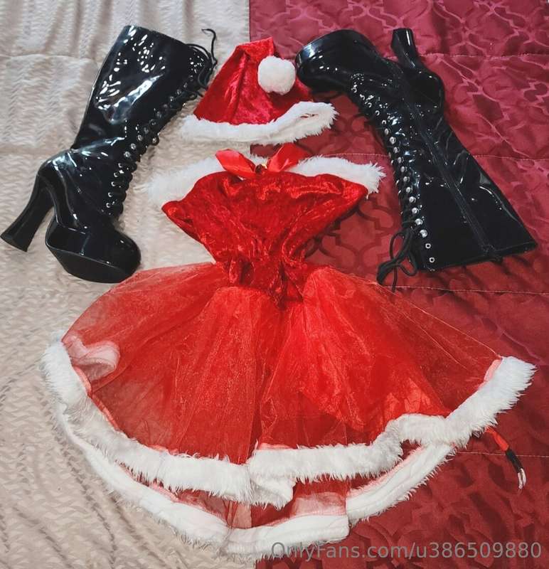 🤩The outfit I wore for Today's photo shoot.🎄💦Buying your alb..