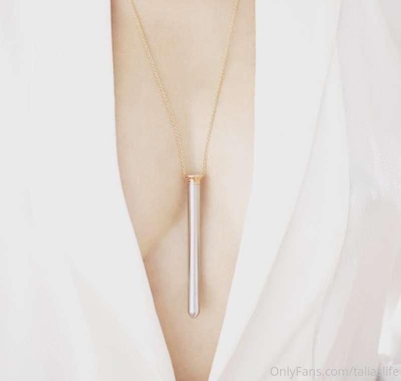 I want this.

It's the perfect discreet vibrator, I'll wear ..