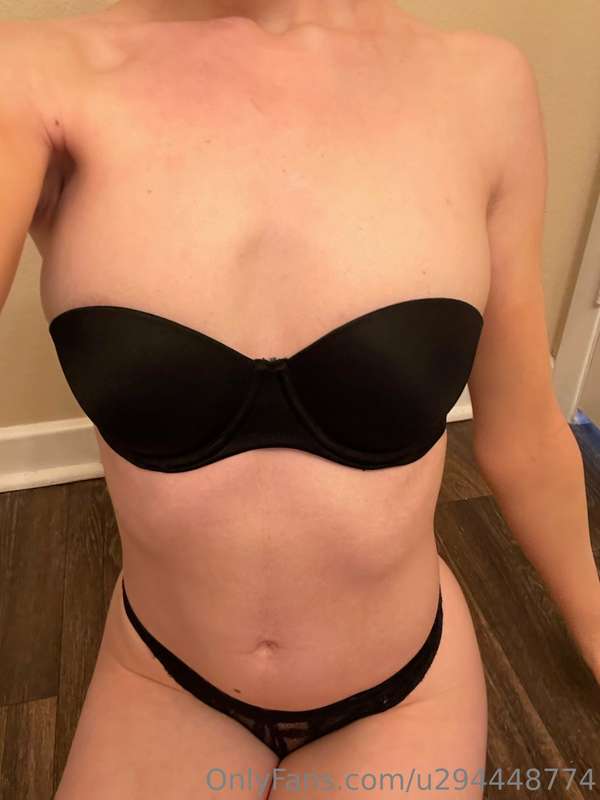 Think about me giving you a good titty fuck right now💗