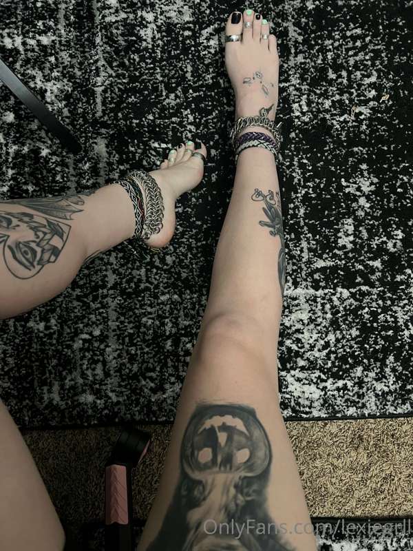 Do you like how I painted them? I think it’s cute 2