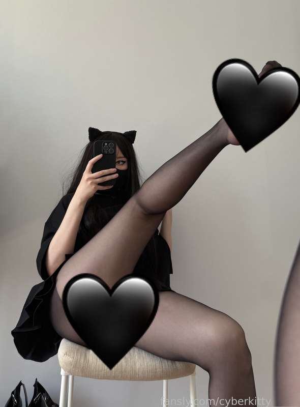 Cyberkitty_____ - Fansly - 2025-05-20T18:16:06