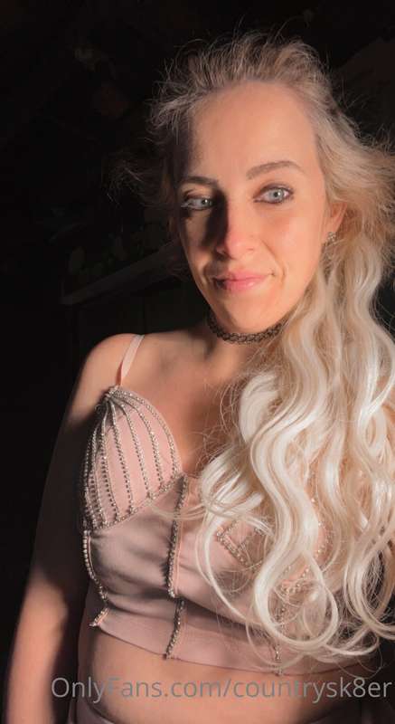 Countrysk8Er - Onlyfans - 08 Mar, 2022