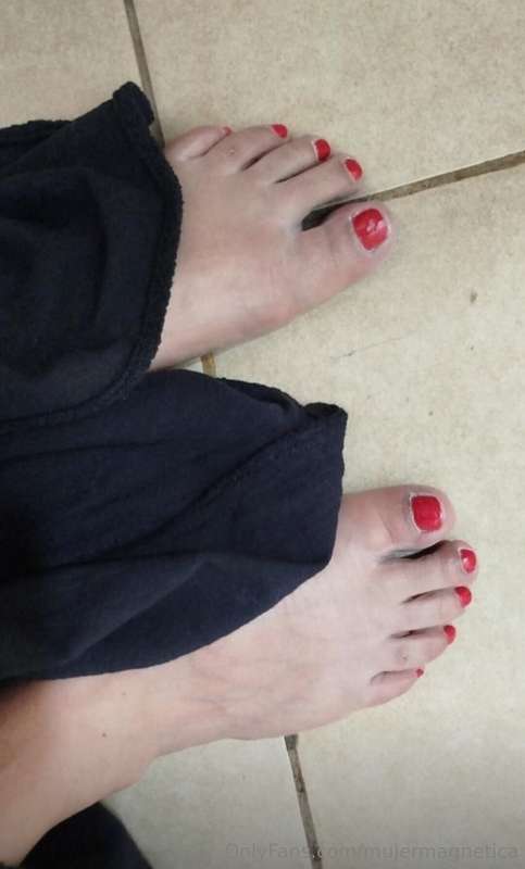 Your first fantasies with my feet… now available. I want to .. 3