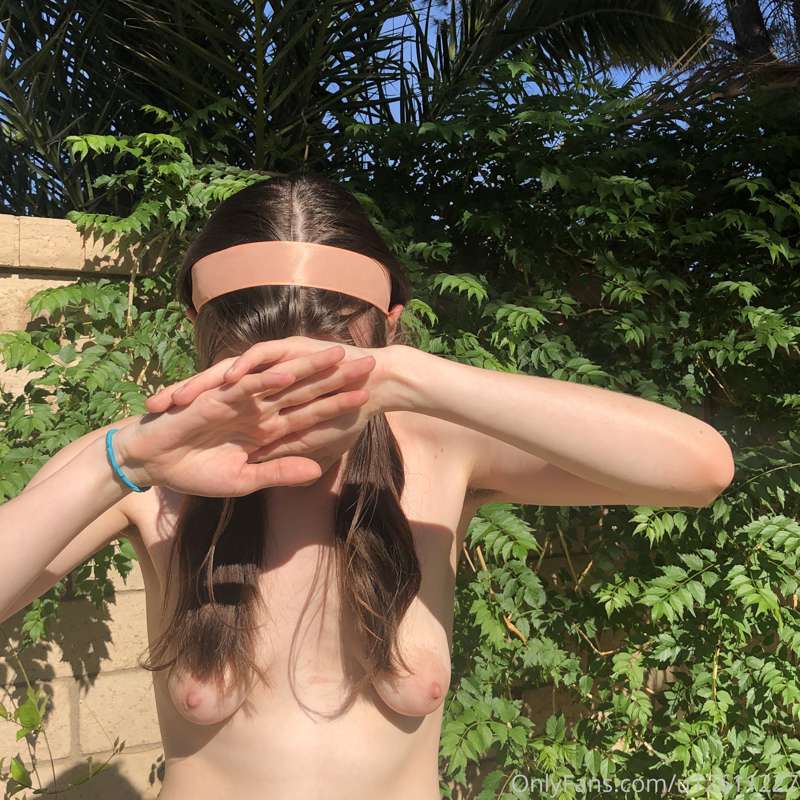 my tiddies out in nature, next time it’ll b my pussy too 1