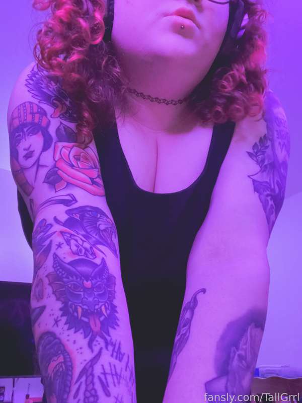 Tallgrrl - Fansly - 15 Sep, 2022