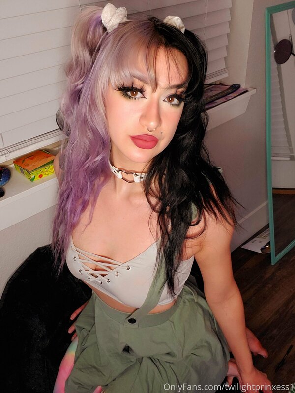 Full set will be on my paid page? 9