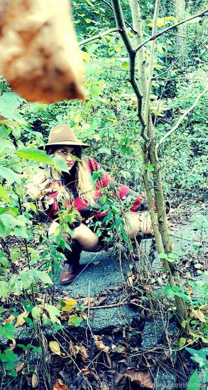 Freddy Krueger cosplay
If you enjoyed, tip me on my Skates c.. 5