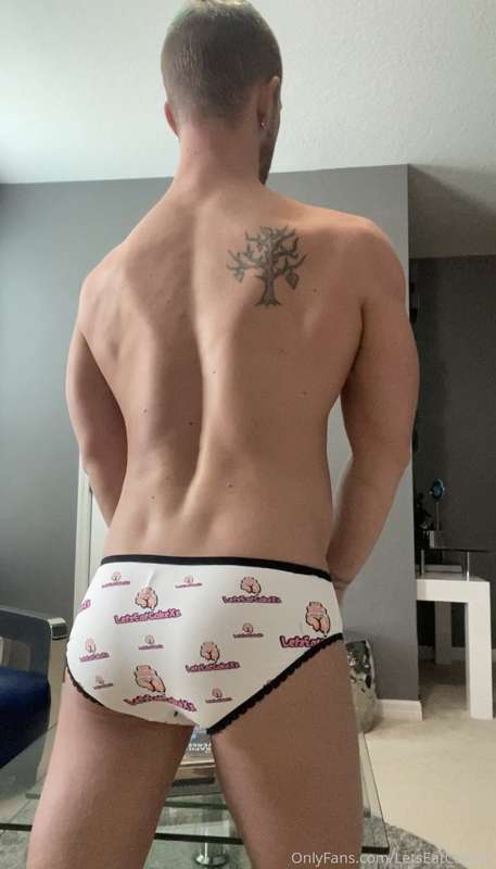 Just got our official LetsEatCakeXx boxer briefs & panties i.. 12