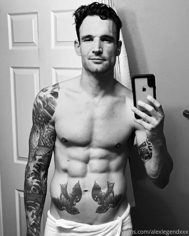 #tbt to when I didn't have a full beard 😱 what do you think?..