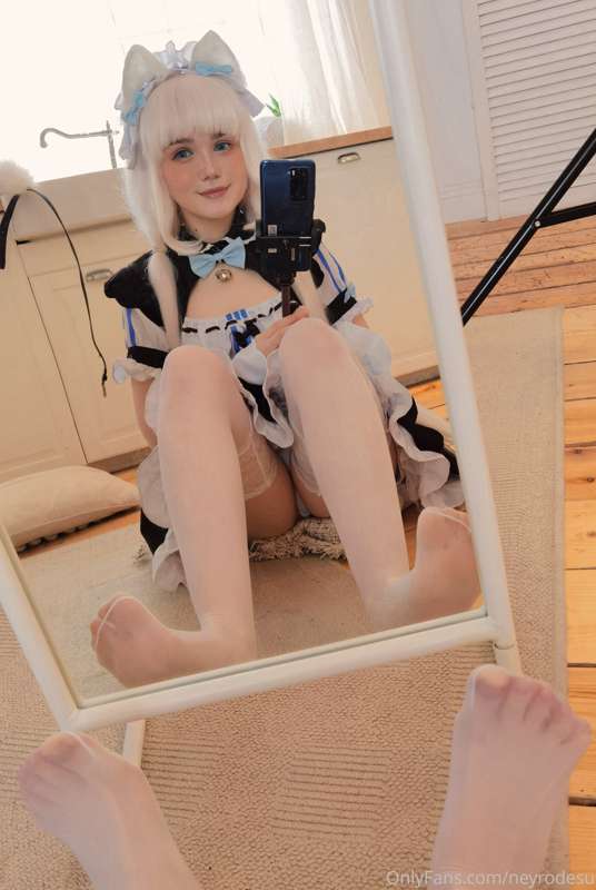little neko is waiting for you in August😘😘😘 😘😘😘