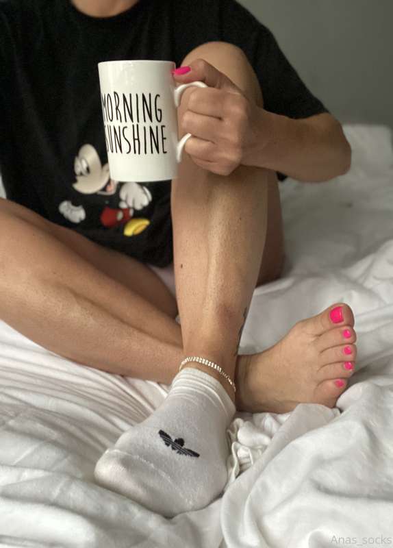 Mornings are better with delicious coffee and smelly& dirty .. 1