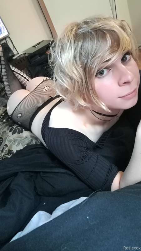 Cute lil slut 3/10 x 2