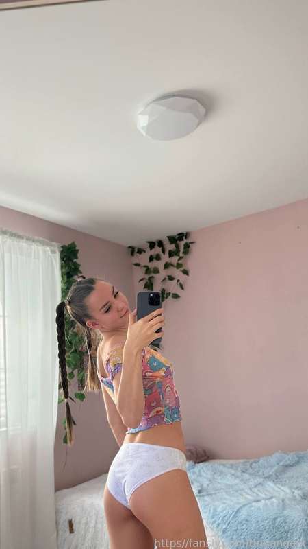 Tiny_Angel - Fansly - 06 Nov, 2023 5