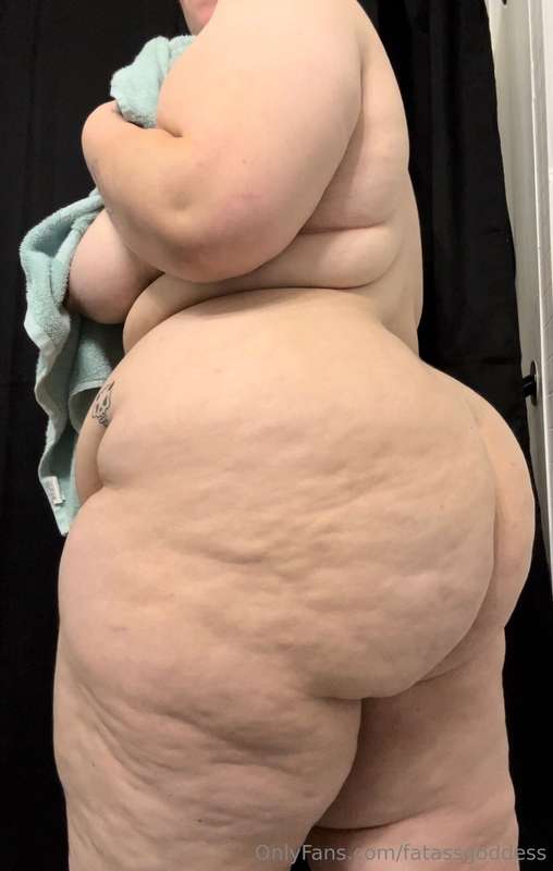 Fatassgoddess - Onlyfans - 26 Feb, 2024