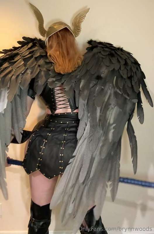 Come on soldier let’s go  , there’s glory and Valkyrie pussy.. 11