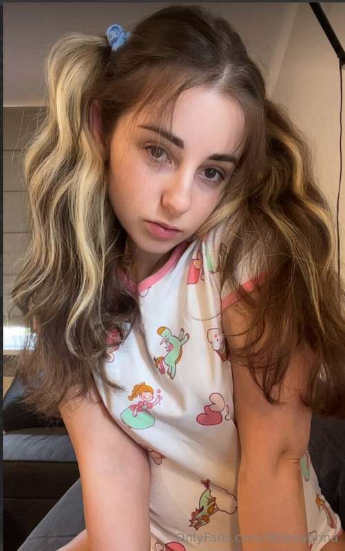 💖 ONLY TODAY 💖🔥 FREE SUB 👉 @tiamomoltissimo🔥She’s sweet, wil..
