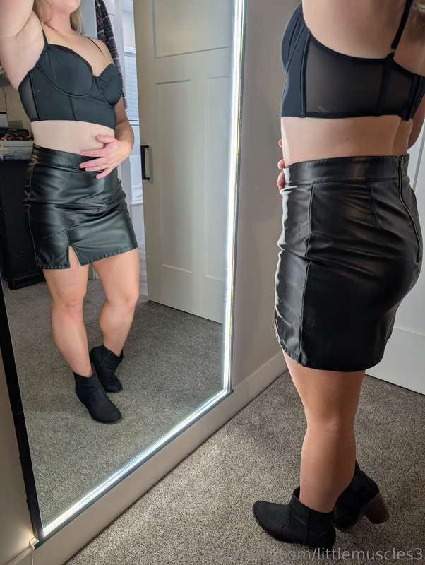 Hi,I hope you enjoyed my outfit today!XOXOXO