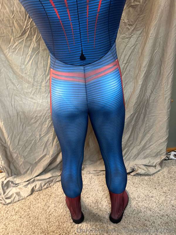 New Spider-Man pics and videos  25