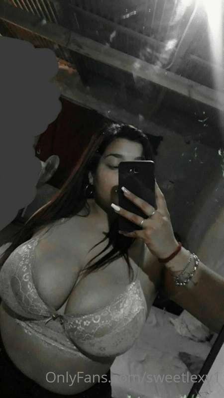 @laraa09  🔥🔥 Free Subscription 🔥🔥  🔥🔥 Free Subscription 🔥🔥  ..