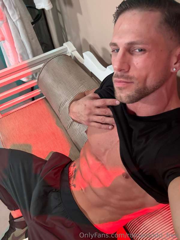 I wonder if you want to see more exclusive and explicit cont..