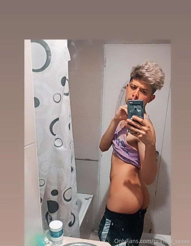 🍑 @ludovicogay 🍑 🔥 𝑭𝑹𝑬𝑬 𝑺𝑼𝑩𝑺𝑪𝑹𝑰𝑷𝑻𝑰𝑶𝑵 🔥 😏BOTTON OR TOP 📸PHOTO..