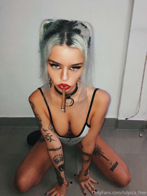 I love weed😈