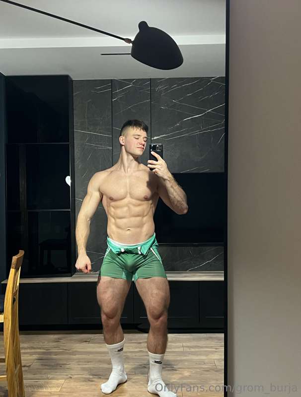 [ Got that juice 😏😈 ]
.
.
On my OF you can see videos of me .. 2