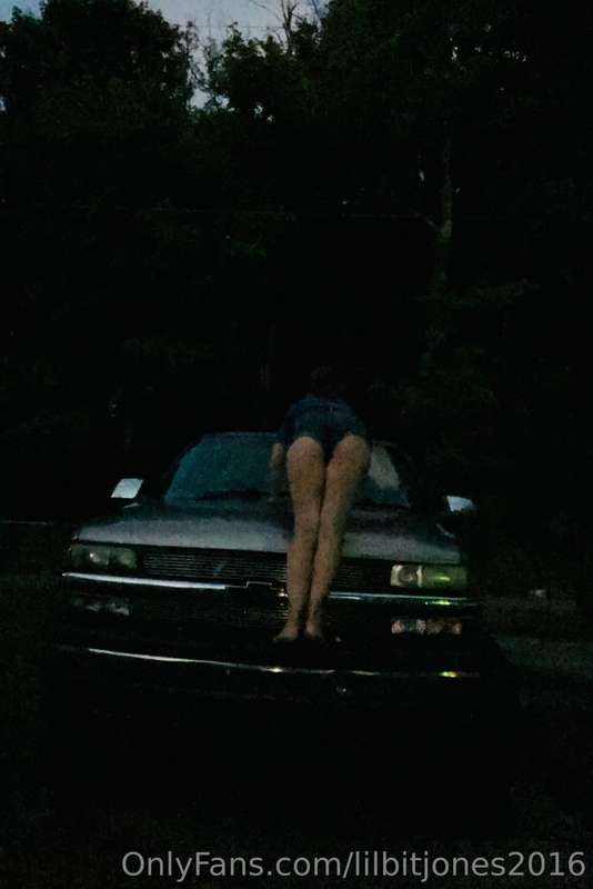 Who doesn’t 💗 playing out in a storm 💋💦