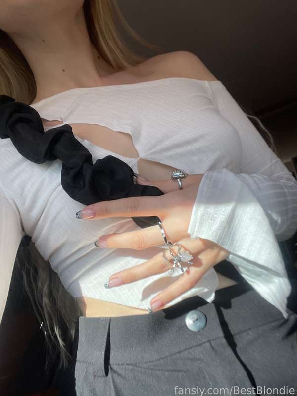 Bestblondie - Fansly - 07 Aug, 2022 2