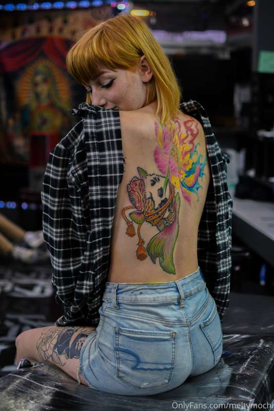 Some wholesome pictures of me at my last tattoo appointment ..