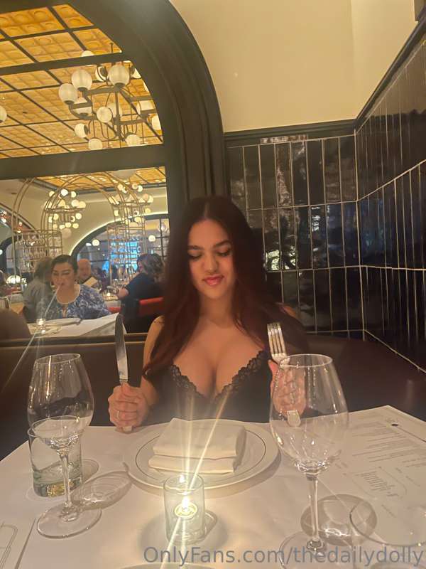 Pov : we are on a dinner date 🙈✨