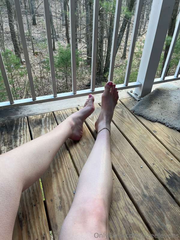 Pink sundress and pink toes💓 19