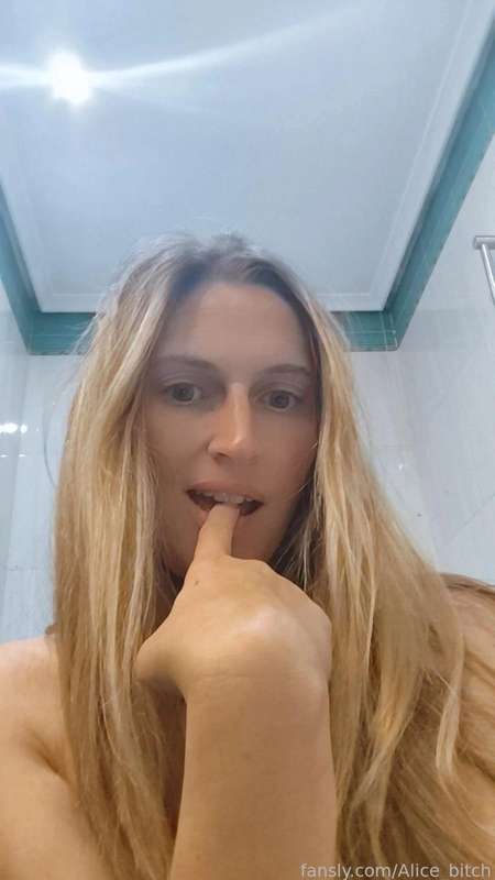 Alice_Bitch - Fansly - 30 Mar, 2024
