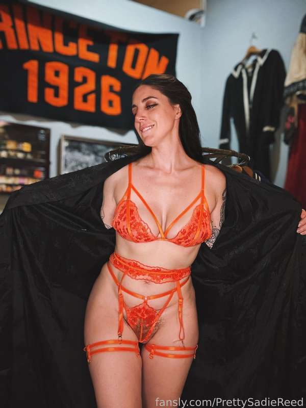 Prettysadiereed - Fansly - 10 Jul, 2024