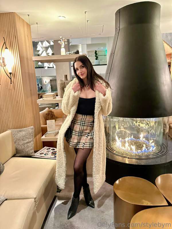 Wearing a good outfit and not getting a picture is the worst..