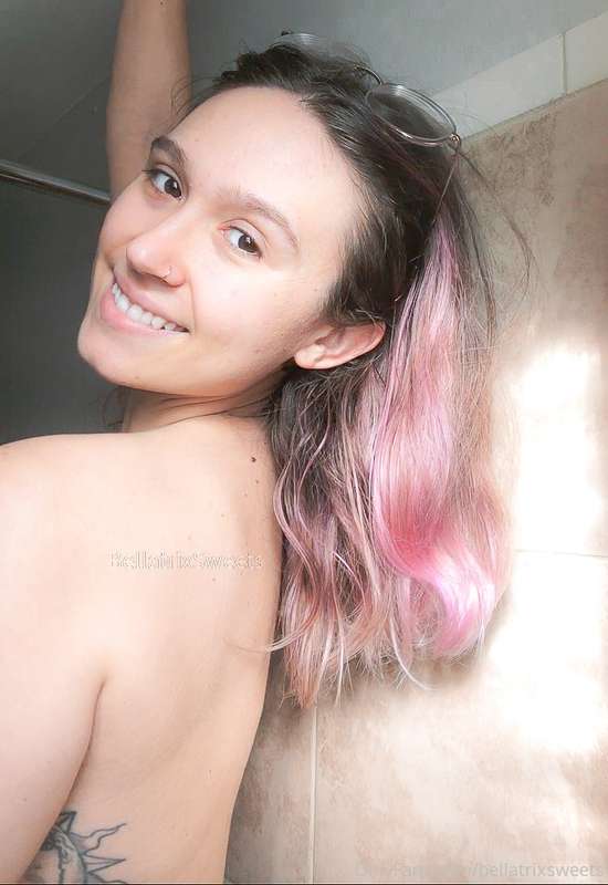 smiley and hairy! 1