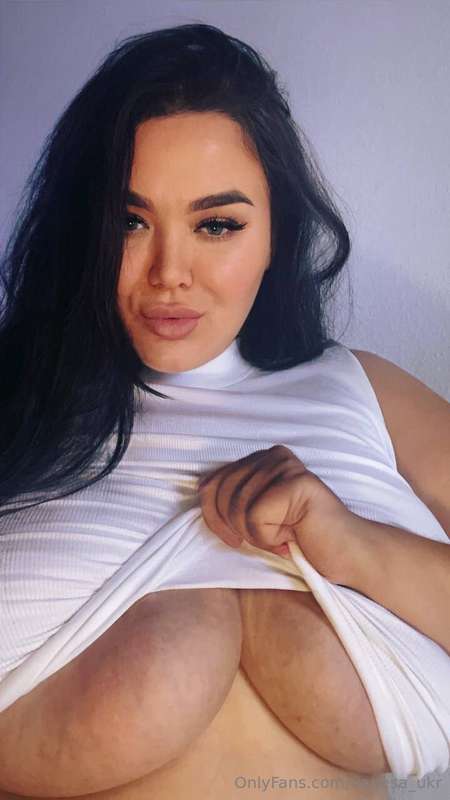 a little nip slip, you should message me to see more ;)
