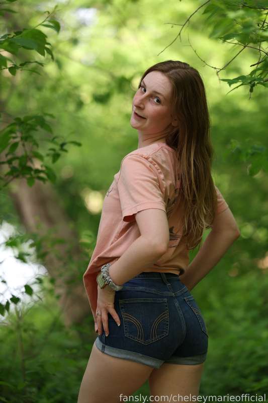 Chelseymarieofficial - Fansly - 07 May, 2025 1