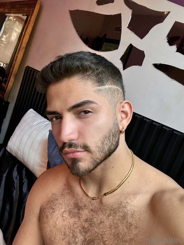 do you like the new haircut 😉 2
