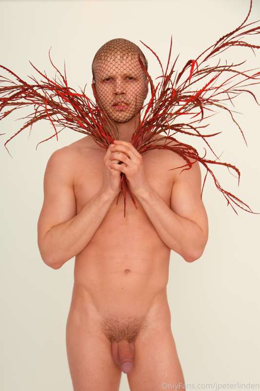 IT´S ALL VEGAN BABY!   Photo amazing Chris Phillips