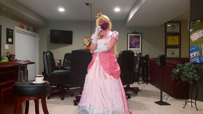 Here's another Classic Peach. This should be Very fun. >:) 32