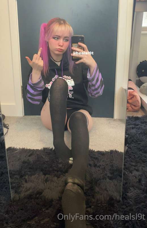 Big top with panties is my favourite combo, it’s so comforta.. 12